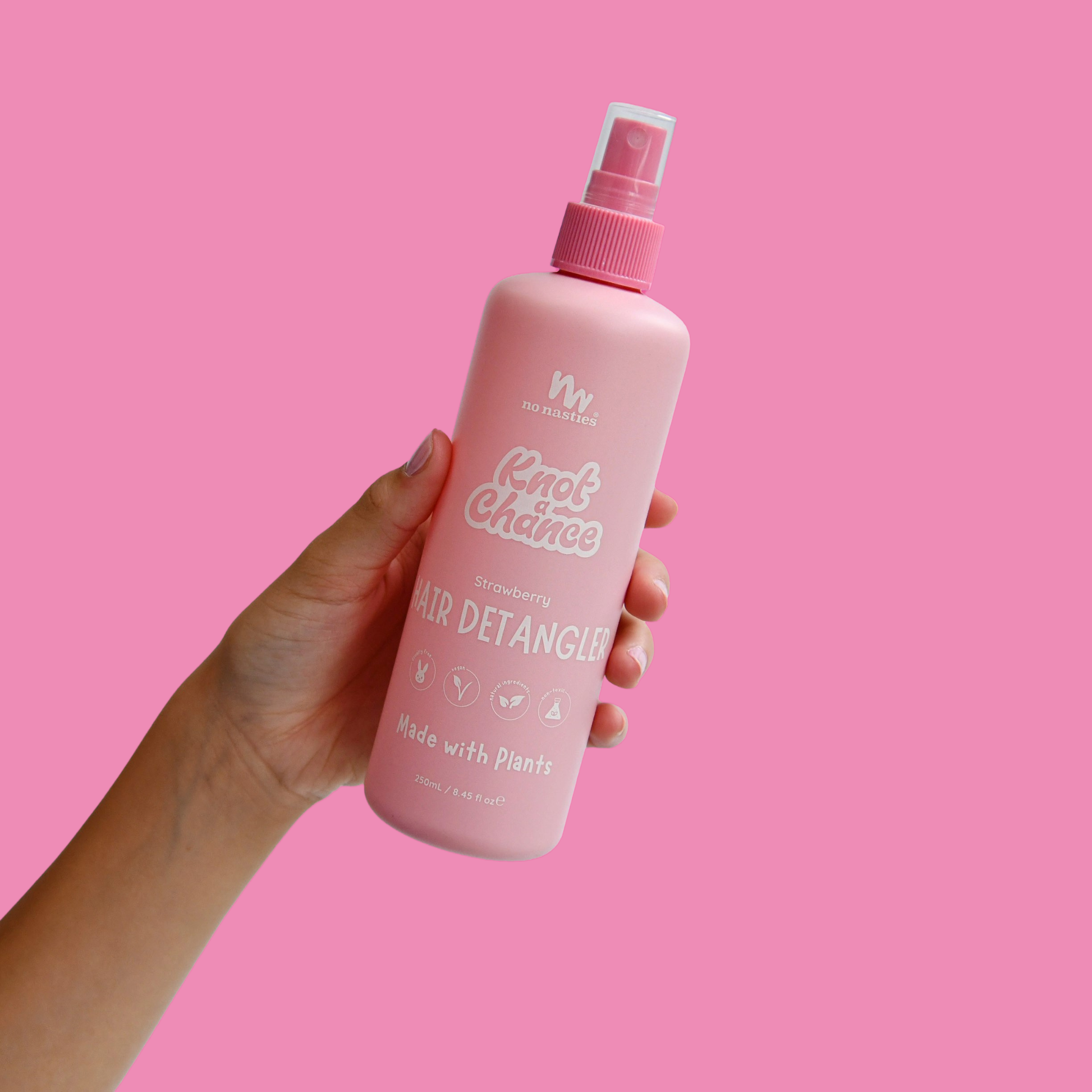 No Nasties Kids Hair Detangling Spray in Strawberry 250ml